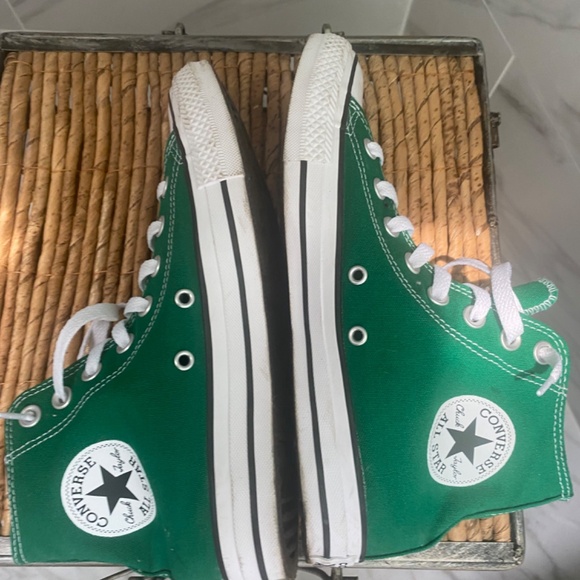 Green high top all star converse women’s size 8.5 - Picture 4 of 6